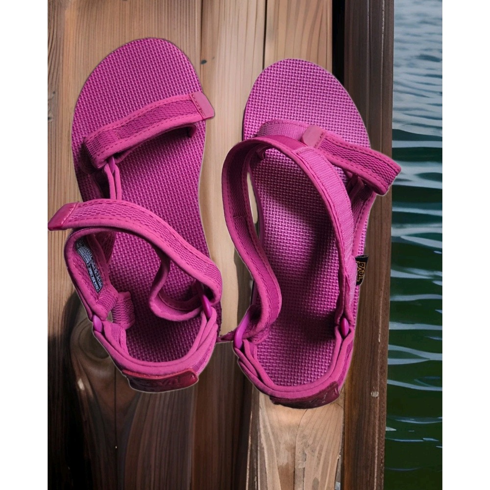 Teva Sandals Womens 7 Hot Pink Fuchsia Flatform Universal Platform Hoop Loop